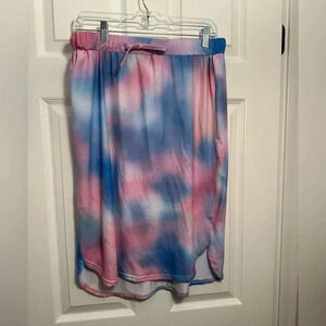 Tie dye pull on skirt in XL
